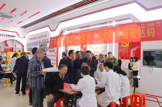 云浮市“关爱老兵 送医送药”行动温情启幕